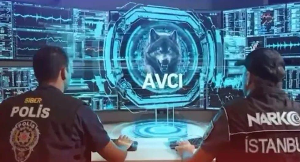 İSTANBUL'DA YAPAY ZEKALI UYUŞTURUCU OPERASYONU YAPILDI