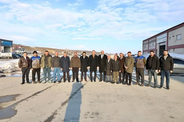 Kobikent ziyaret edilerek faaliyet gösteren iş yerlerinde incelemelerde bulunuldu.