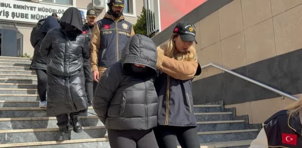 İSTANBUL'DA EŞ ZAMANLI OPERASYON