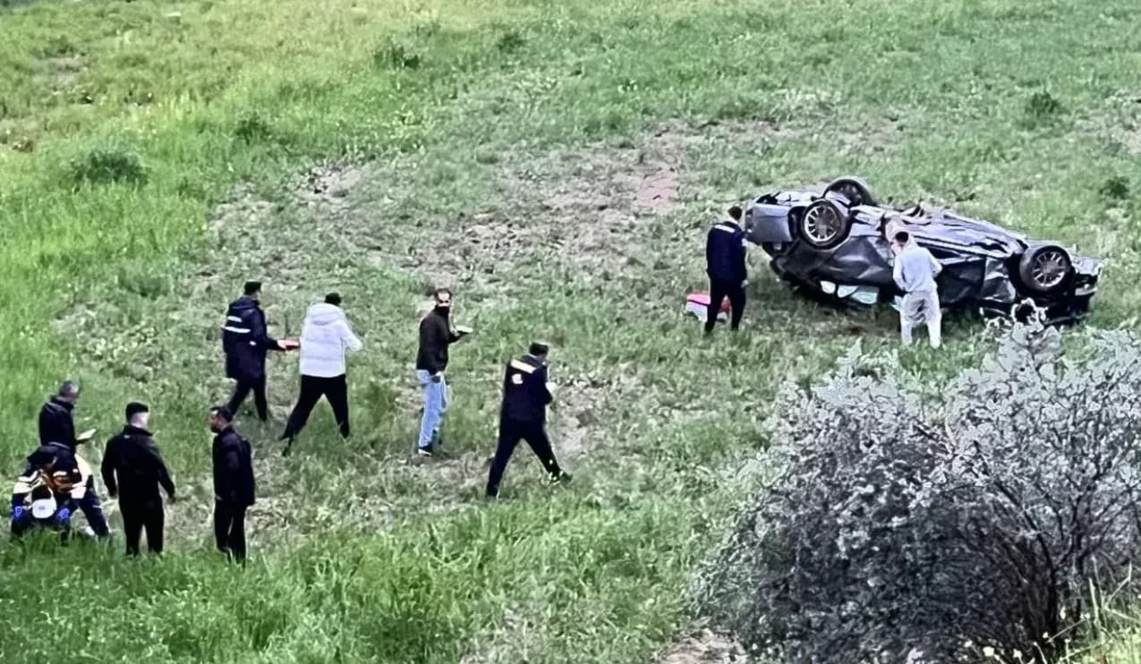 Adıyaman'da uçuruma yuvarlanan otomobilde 4 yaralı var