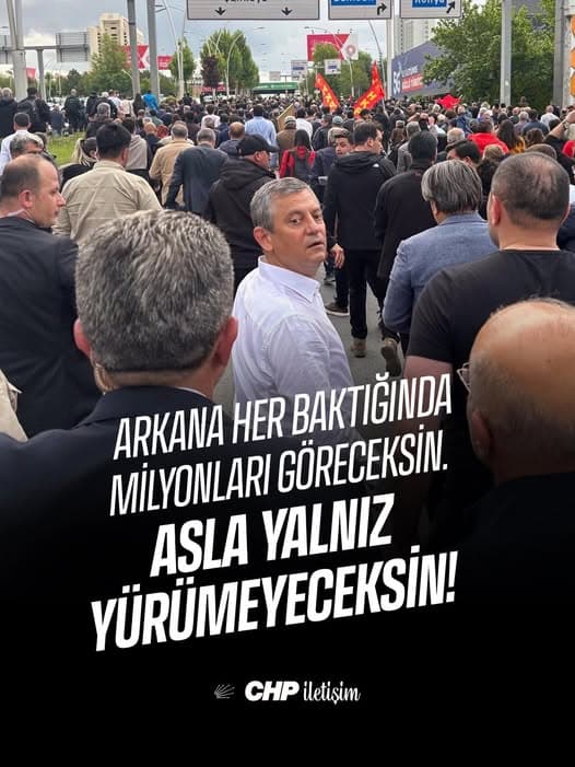 SİYASET TARİHİNDE DEMOKRASİMİZ YARA ALDI