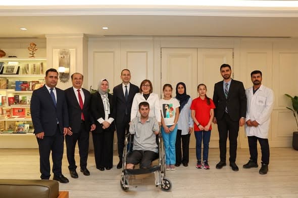 FATMA ŞAHİN SÖZÜNÜ TUTTU, VİRANŞEHİRLİ FEDAKAR BABANIN HAYALİ GERÇEKLEŞİYOR