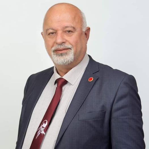 HATAY'DA SİYASETİN DENGELERİNİ DEĞİŞTİREN KARAR CHP HATAY ÖRGÜTÜNÜN TOPLU İSTİFASI YENİ BİR DÖNEMİN KAPISINI ARALIYOR
